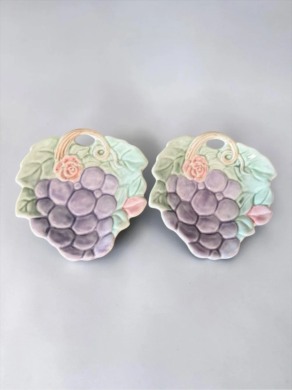 PFALTZGRAFF Grape Fruit Side/Accent Dishes (2)